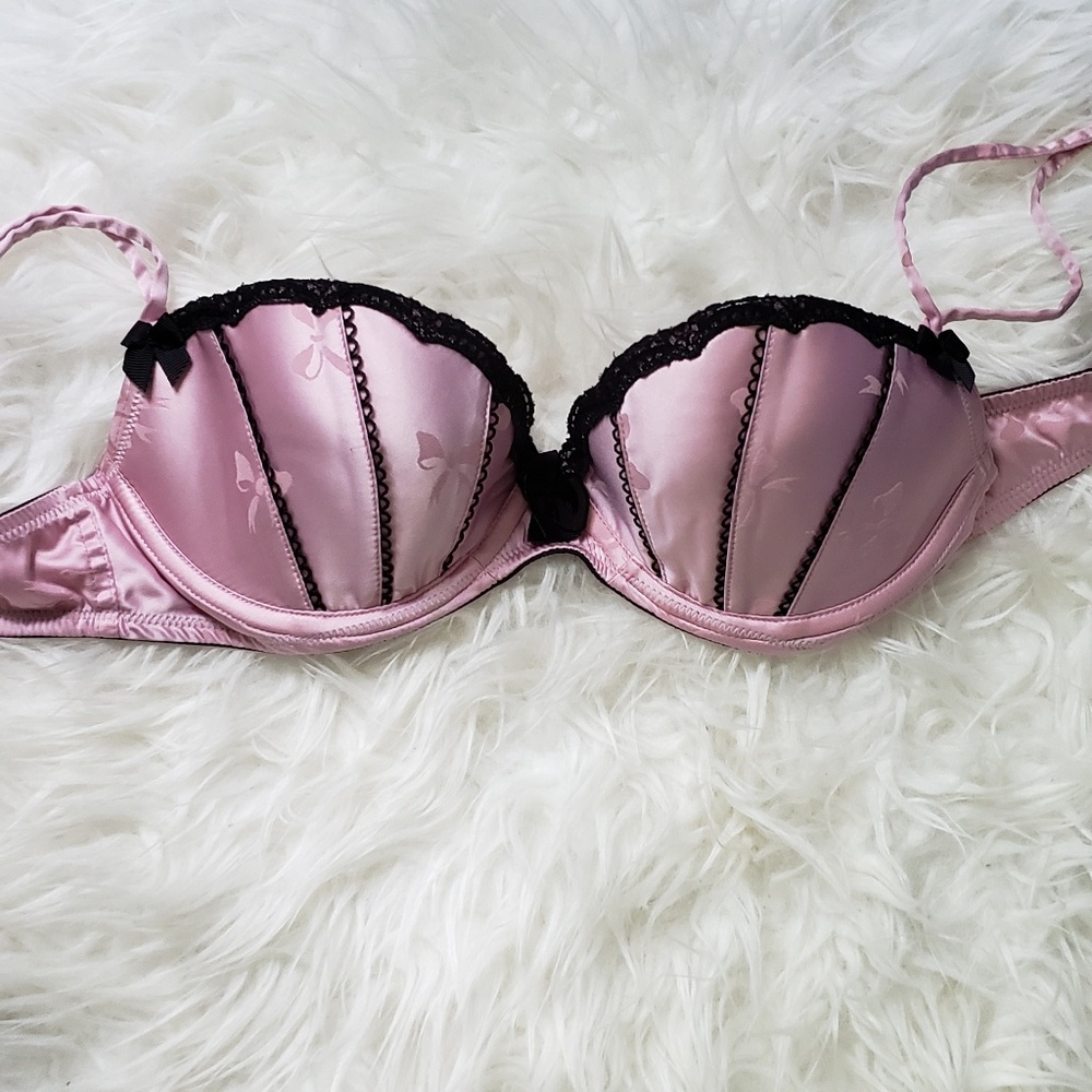Victoria Secret Pink Burlesque Pushup Bra